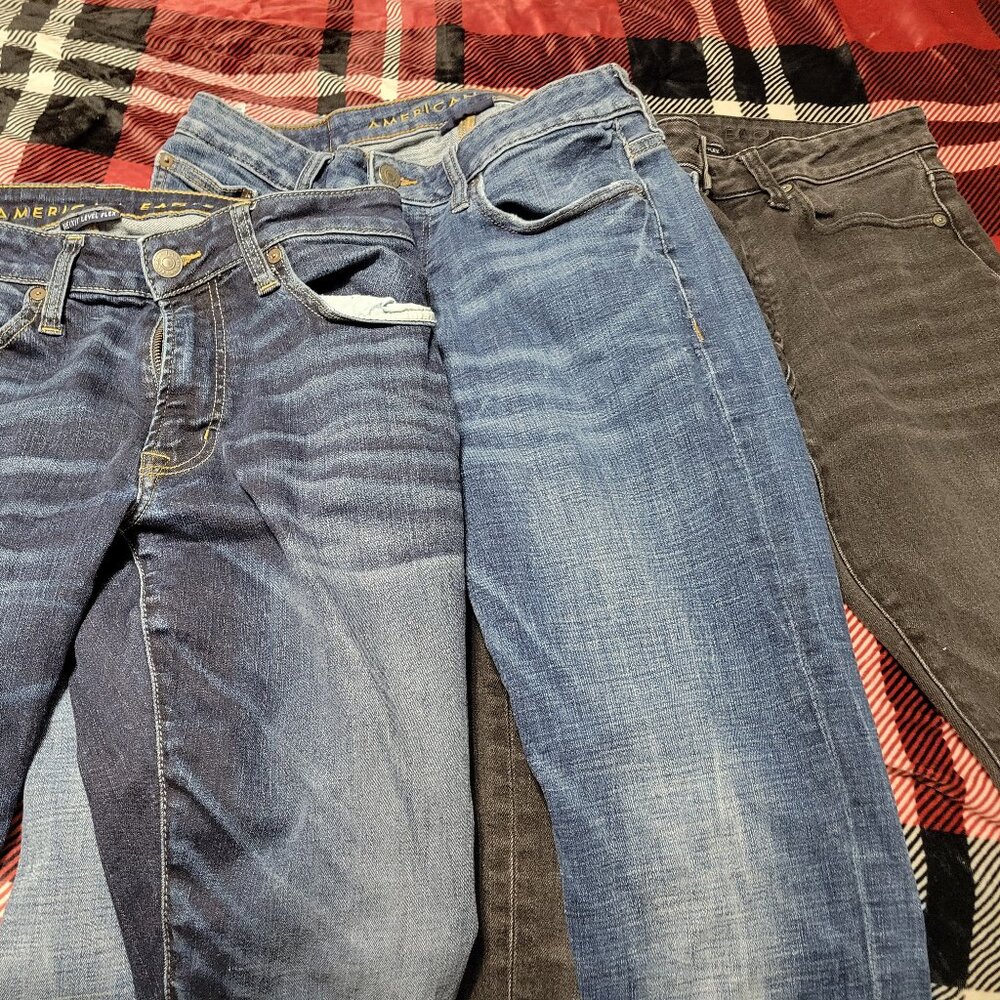 American Eagle Jeans 31x32 Slim Fit 3 Pairs